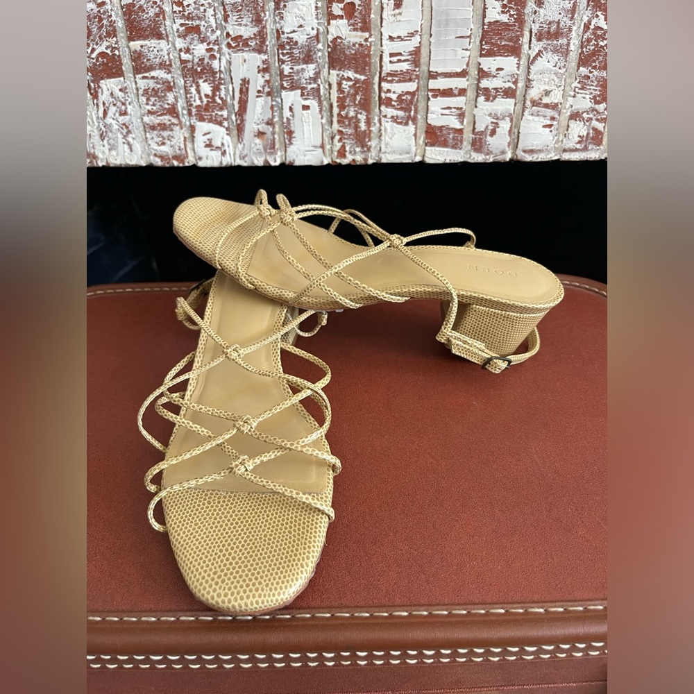 Doen Reve sandal